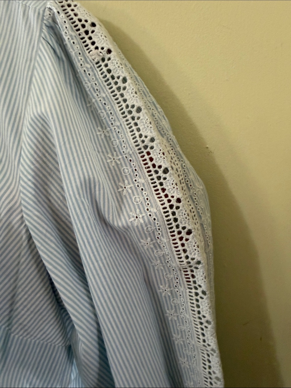 Sezane Claudio Light Blue & White Pinstripe Lace-Trim and inset Blouse NWT - Picture 6 of 11
